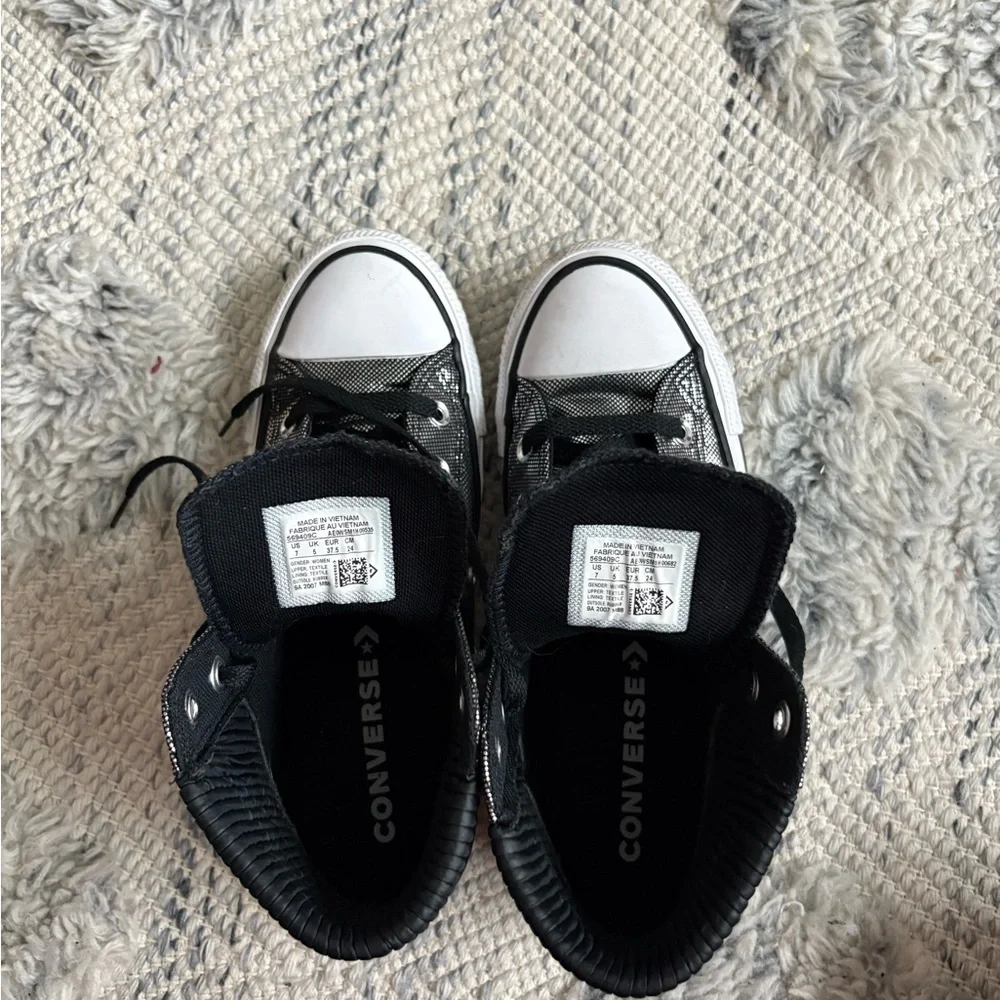 Converse - Picture 6 of 9